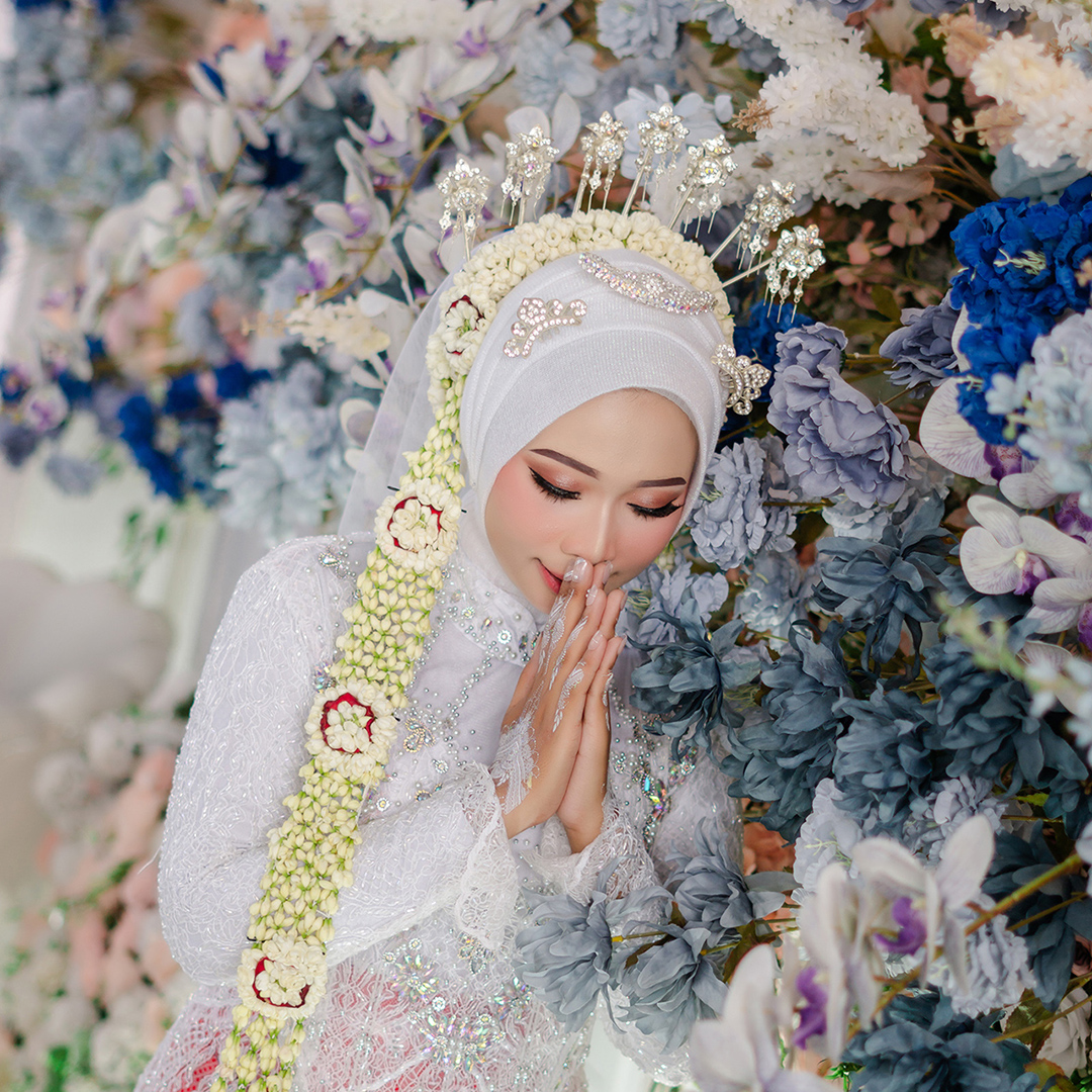 Prewedding Makeup Moment